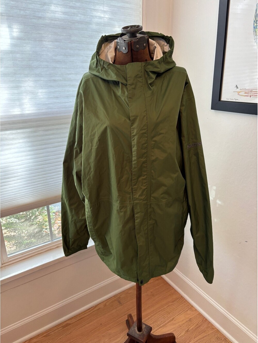 Marmot Men's XL Olive Green Hooded Rain Jacket Lightweight Outdoor Shell (2237)